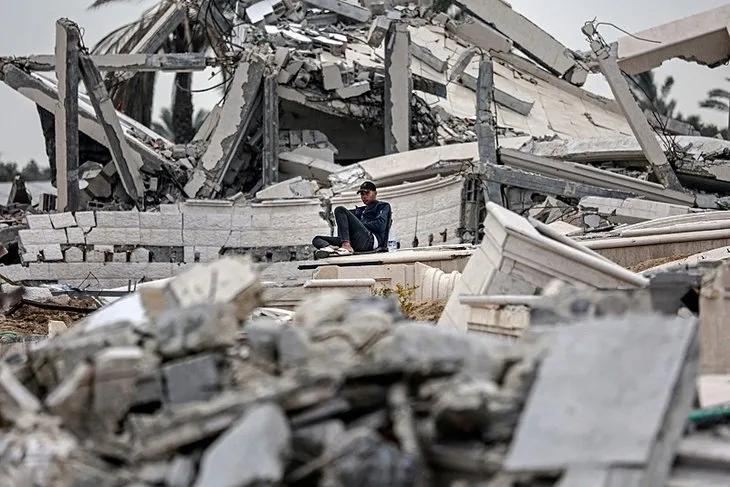 Katil İsrail ordusundan Gazze’de katliam! Yardım bekleyen sivilleri katlettiler | Dünyadan tepki yağdı