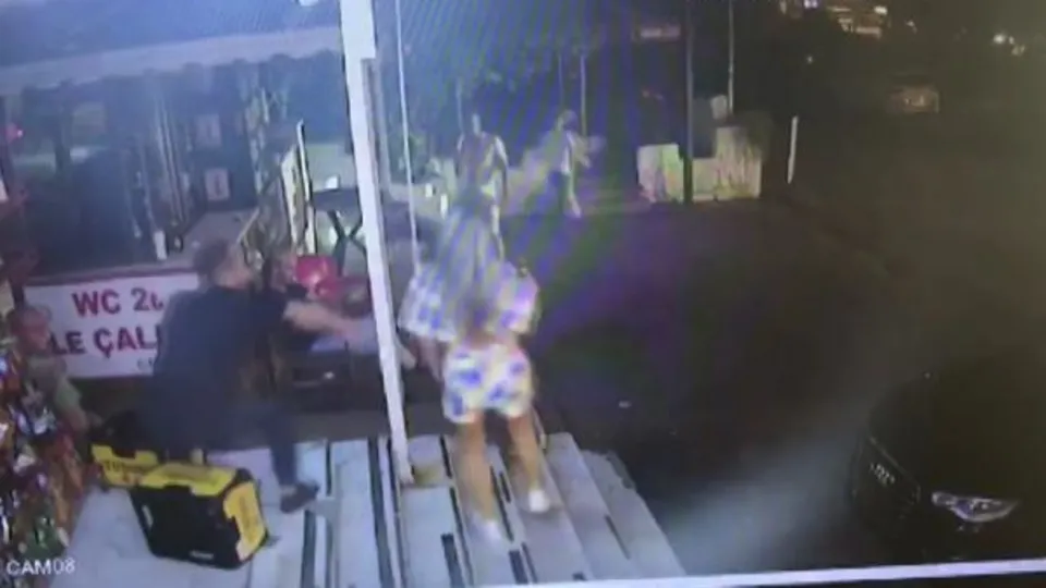 İstanbul’da şoke eden olay! Eşine taciz etti sandı ortalık birbirine girdi