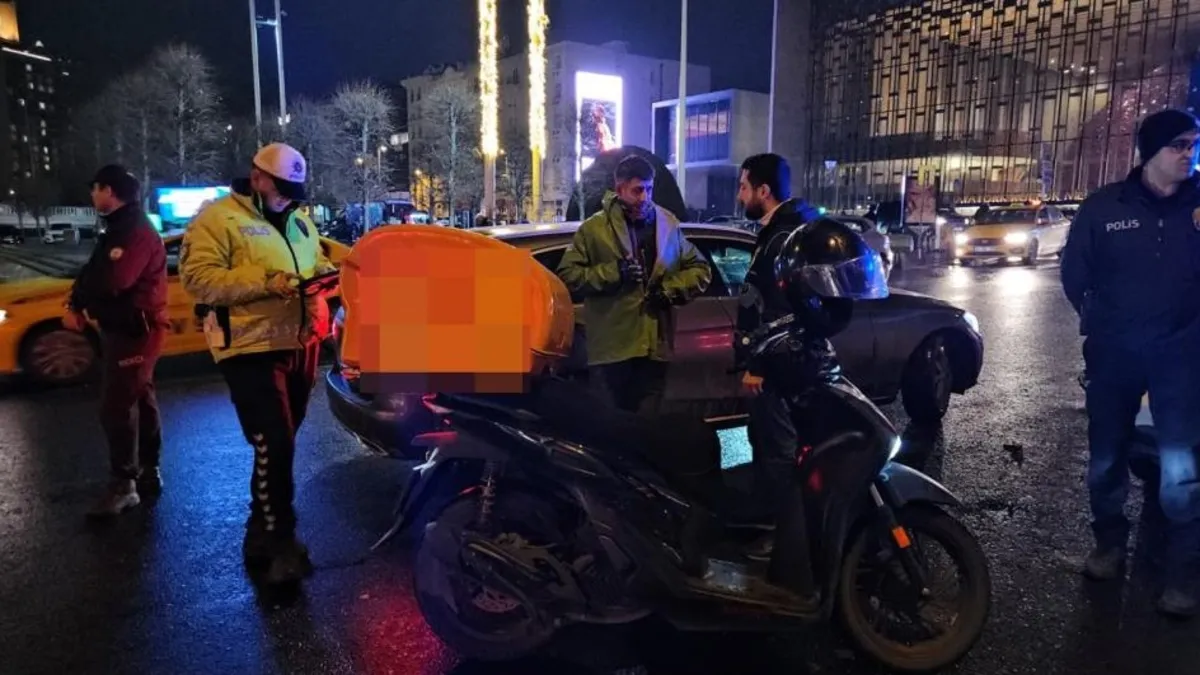 Taksim Meydanı'nda helikopter destekli Huzur İstanbul denetimi