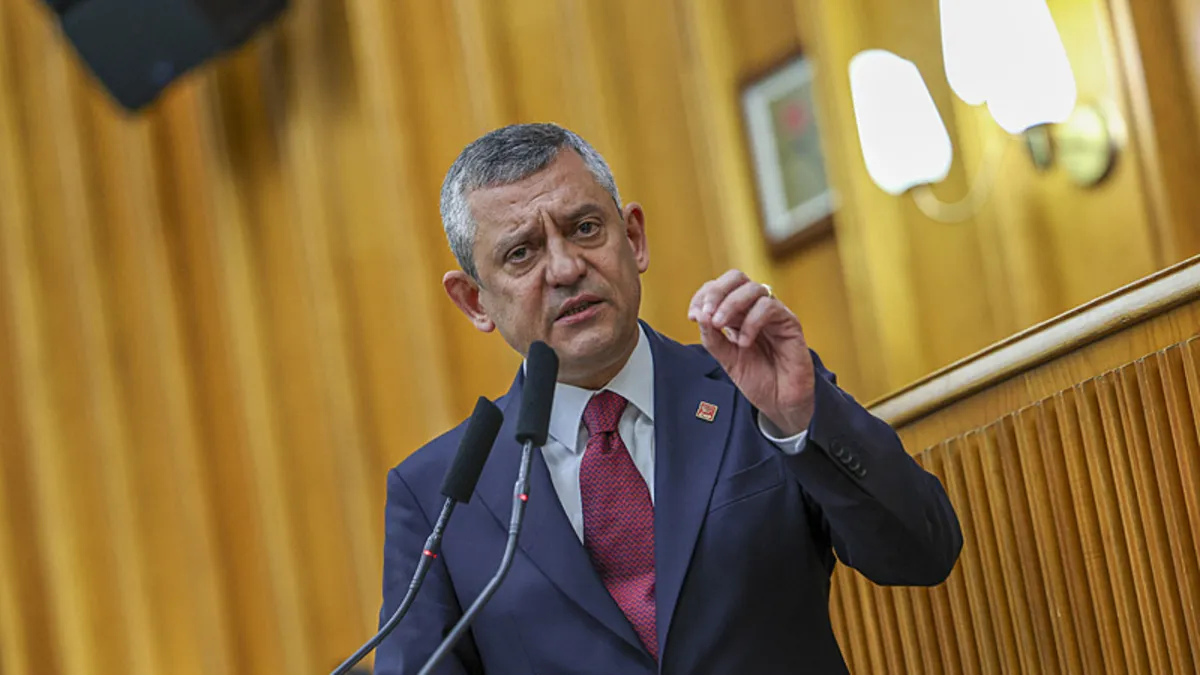 CHP’de kaçış paniği! Özgür Özel 'göz hapsi' talimatı verdi