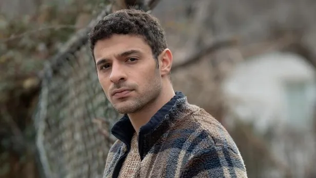 Kardeşlerim dizisi Kadir öldü mü, diziden ayrılıyor mu? Kardeşlerim Halit Özgür Sarı diziye veda mı ediyor? Nefes kesen fragman...