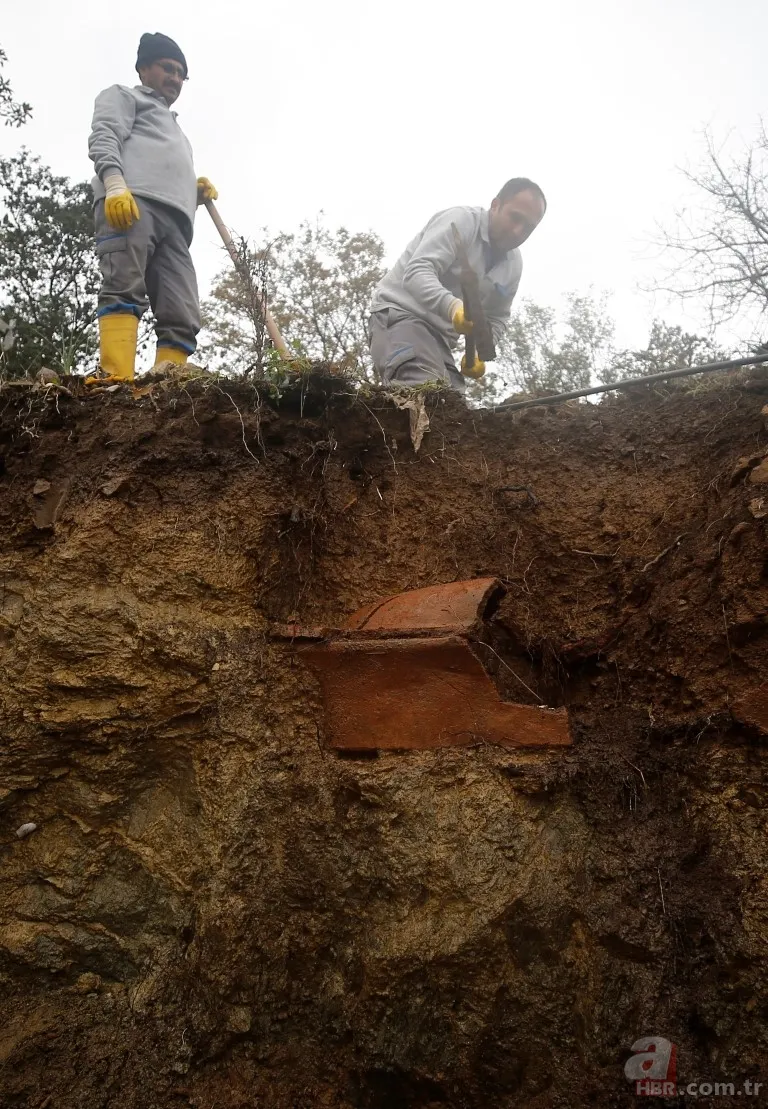 Bodrum'da "lahit mezar" selle ortaya çıktı 2