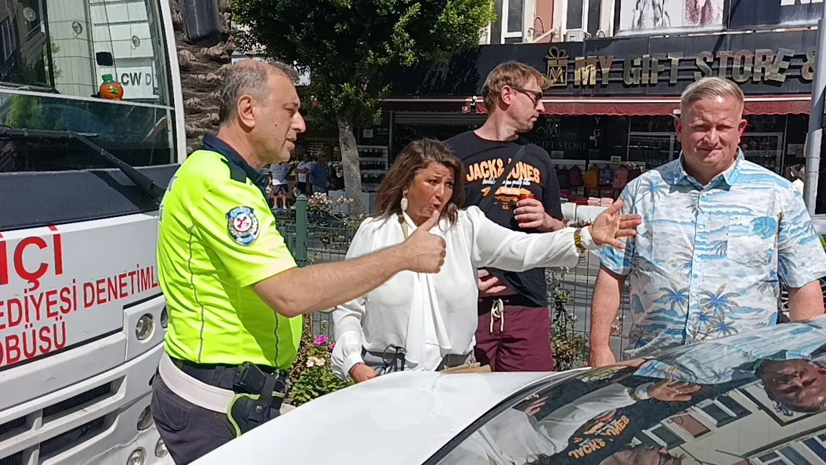 Kazada haklılığını anlatamayan Alman turiste vatandaşlar sahip çıktı