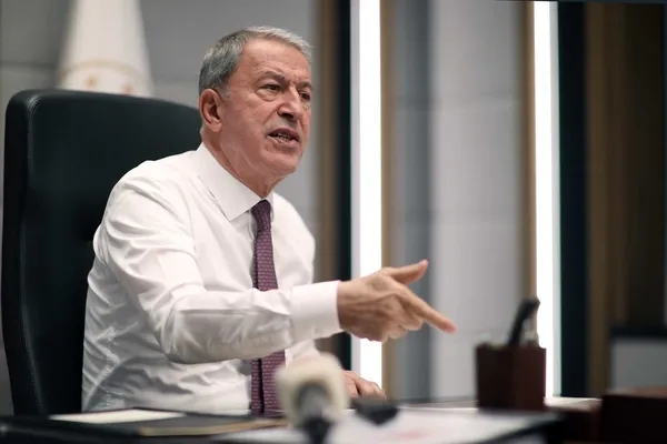 Son dakika: Milli Savunma Bakanı Hulusi Akar komuta kademesiyle toplantı yaptı! TSK’ya dil uzatanları kabul etmiyoruz