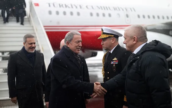 ak-parti-myk-toplantisi-sonrasi-ak-parti-sozcusu-omer-celikten-son-dakika-aciklamalari-1672672522691.jpg 2023 seçimleri erkene çekilecek mi? 18 Haziran 2023'te olması planlanan seçimlere ilişkin AK Parti Sözcüsü Ömer Çelik'ten açıklama - 9