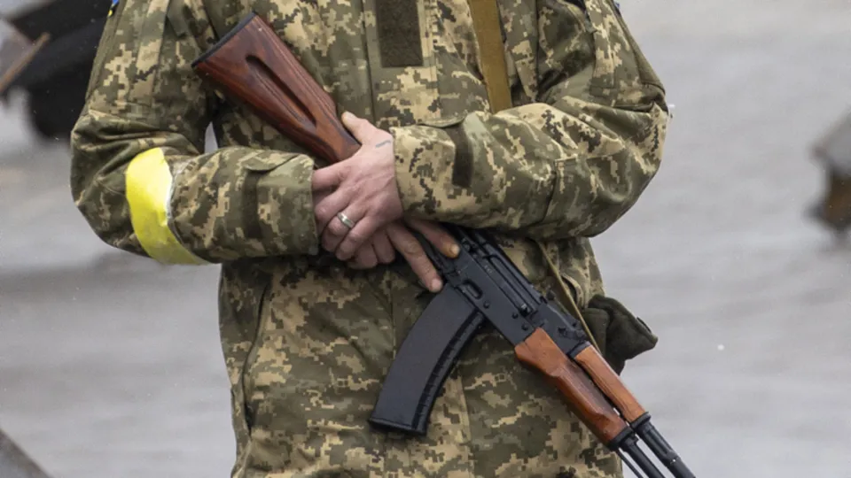 Rusya-Ukrayna savaşında 9. gün: Son kale Kiev! Eli silah tutanlar direnişe geçti