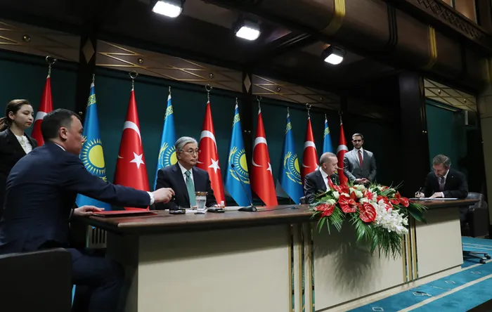 Başkan Erdoğan ve Kazakistan Cumhurbaşkanı Tokayev'den kritik açıklamalar | Türkiye ile Kazakistan arasında 15 yeni anlaşma - 2