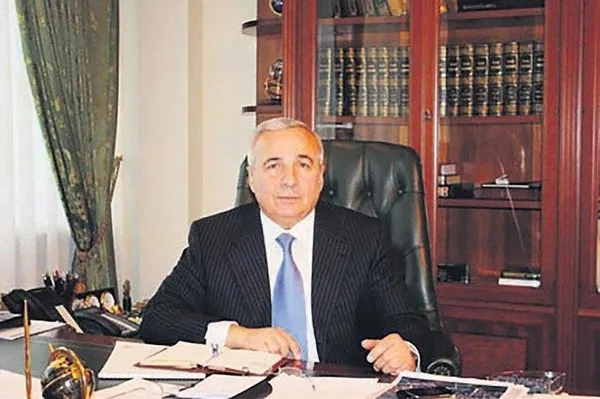 1663216372153.jpeg Rus iş insanından ortağına tuzak! 4 milyonluk kazık - 5