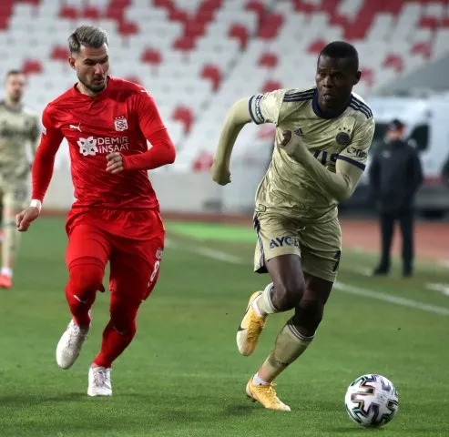 Sivasspor 1-1 Fenerbahçe MAÇ SONUCU ÖZET
