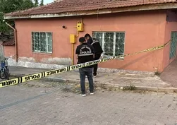 Eskişehir'de pompalı dehşeti! Kurşunlar sokağı savaş alanına çevirdi: 1'i çocuk 3 yaralı