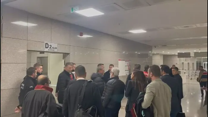 haberturk-magdurlari-igrenc-agi-ifsa-etti-uyusturucu-ve-fuhus-sebekesi-1765452653807.jpeg Gazeteci Mehmet Akif Ersoy tutuklandı