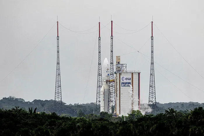 NASA dünyanın en büyük uzay teleskobu James Webb'i uzaya fırlattı - 5