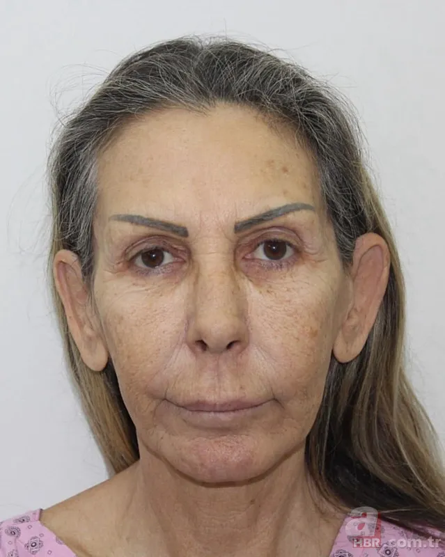 30 yaş gençleşti! Petek Dinçöz'ün annesini gören dönüp bir daha baktı 5