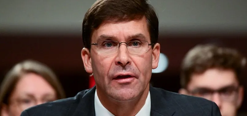 Trump'ın adayı Mark Esper Savunma Bakanlığı için onay aldı