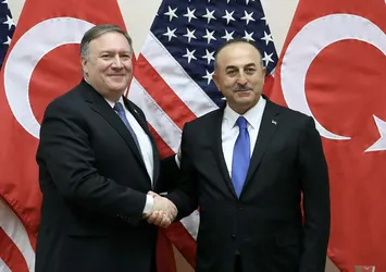 Bakan Mevlüt Çavuşoğlu ile Pompeo görüştü