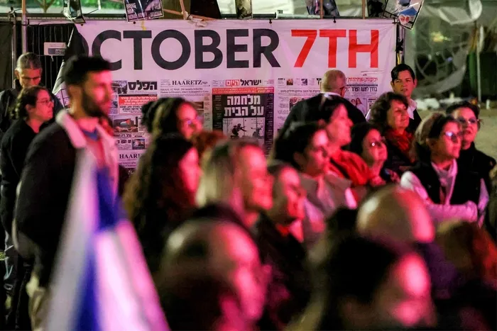 yahudi-generalden-israil-icin-yikilis-uyarisi-100-yilini-tamamlayamadan-ucuruma-surukleniyor-1770638176856.jpg İsrail, Tel Aviv'de hükümet karşıtı protestolar (AFP)