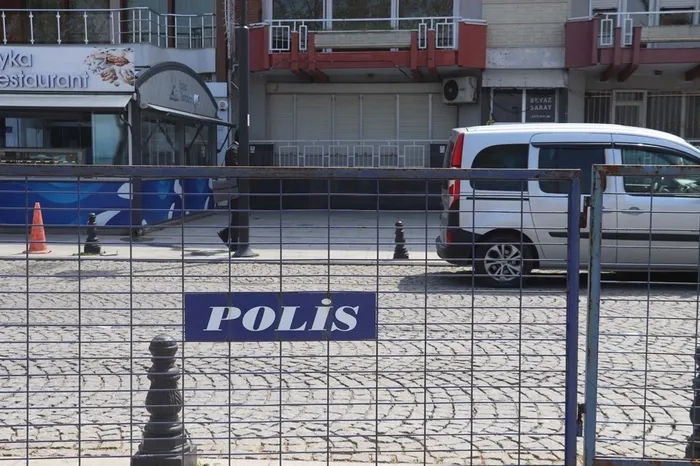 En çok vaka artışı olan olan illerden Çanakkale’de sahil ve parklar halka kapatıldı