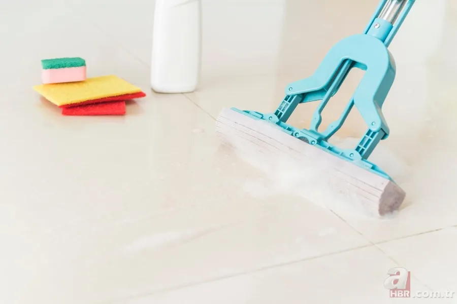 1 kaşık sirkenin mucizevi gücü: Parke ve fayansları parlatıyor, kir ve mikropları yok ediyor 3