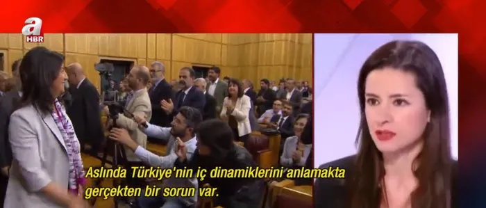 Fransız televizyonunda PKK gerçeğini anlattı! Uluslararası İlişkiler Uzmanı Öznur Küçüker Sirene: PKK ile HDP’nin kanıtlanmış bağlantıları var - 1