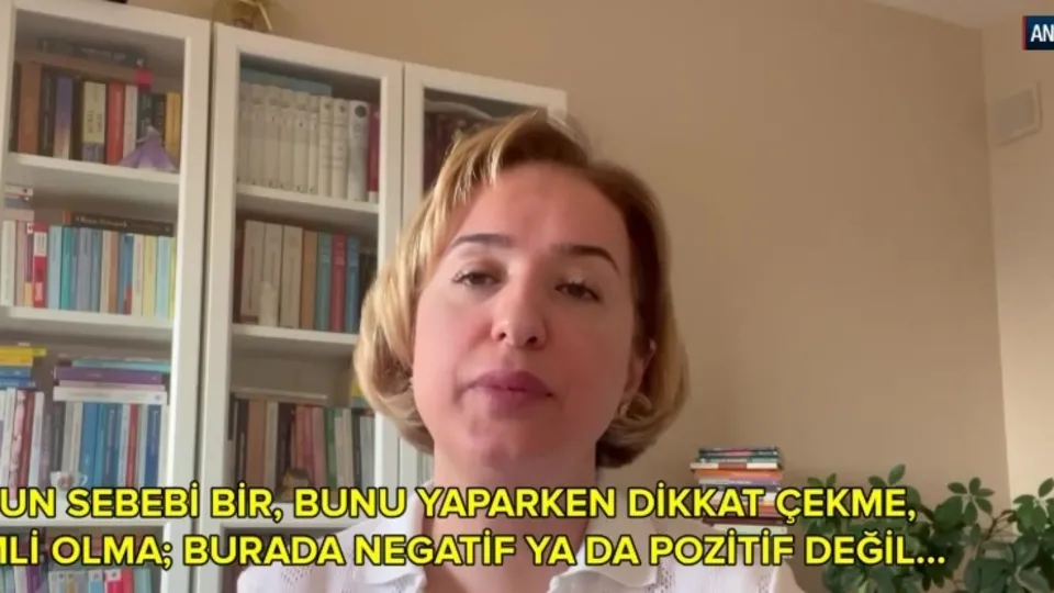 Öğretmenlerine zorbalık yaptılar!