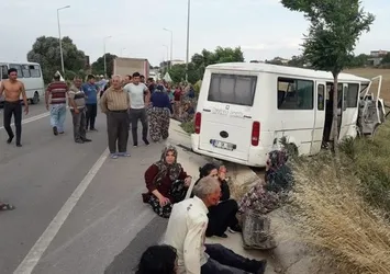 Çanakkale'de kaza: 17 kişi yaralandı