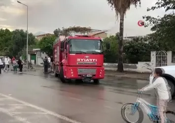 Hatay'da müstakil ev alevlere teslim oldu