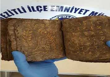 Mersin'de rulo halinde yazıt bulundu