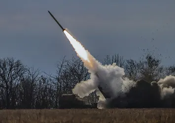 Rusya Ukrayna'yı vurdu! Putin'den açıklama geldi: Hipersonik füze ile Dnipro'yu vurduk
