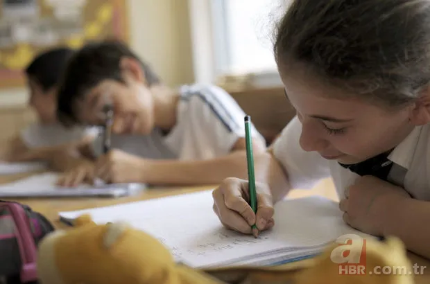 MEB son dakika açıklaması: 15 Şubat'ta okullar açılıyor mu? Hangi sınıflar okula gidecek? Yüz yüze eğitim... 16