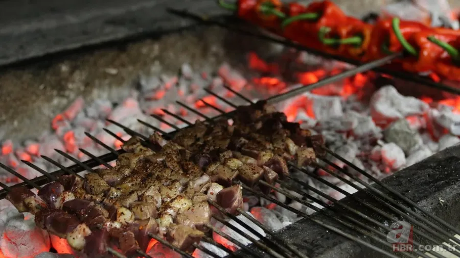 Kademeli normalleşme martta! Restoran ve kafelerde hangi önlemler alınacak? İşte atılacak adımlar 15