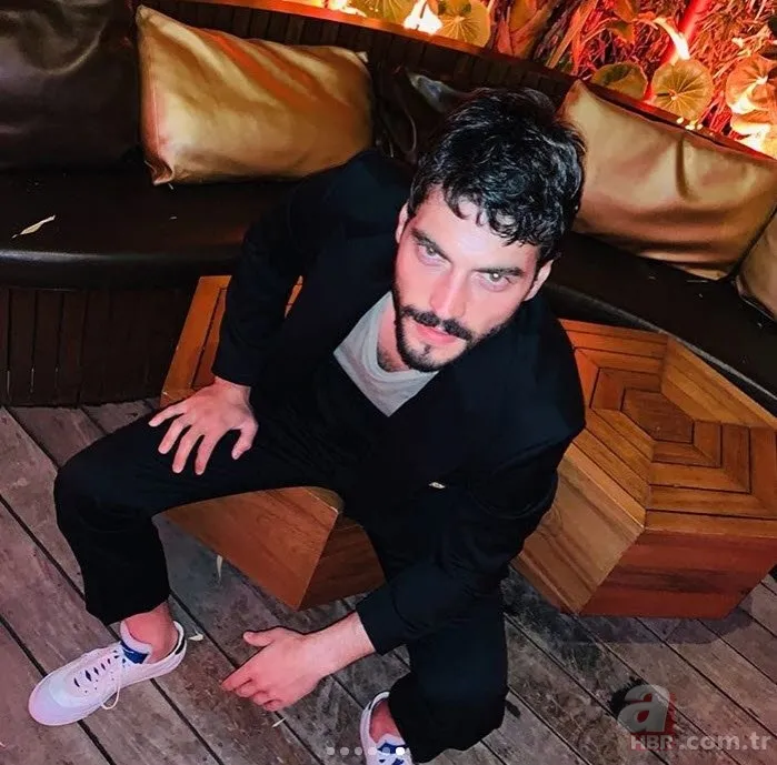 Bülent Ersoy'a ne oldu? Bülent Ersoy moraran elleriyle sevenlerini korkuttu 6