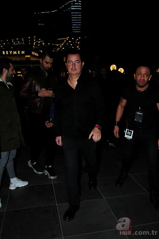 Acun Ilıcalı Çağla Ayça Altunkaya ile aşkını canlı yayında ilan etti! İşte Acun Ilıcalı’nın sevgilisi… 17