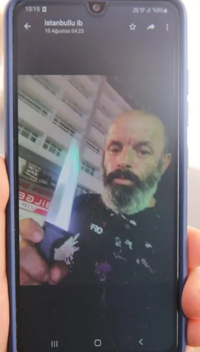 antalyada-yurek-yakan-olay-evinde-olu-bulunan-duygudan-annesine-son-mesaj-beni-oldurecekler-1665390171190.jpg Antalya’da yürek yakan olay! Evinde ölü bulunan Duygu’dan annesine son mesaj: Beni öldürecekler - 4