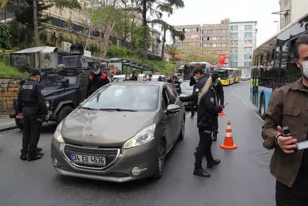 İstanbul ‘Yeditepe Huzur’ uygulaması! Güvenlik güçleri didik didik aradı! - 2