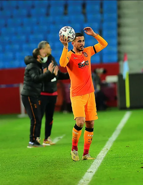 Galatasaraylı ve Antalyasporlu futbolcular Omar’ı unutmadı