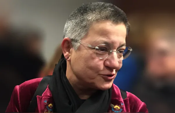 AK Parti’den Türk Tabipleri Birliği Başkanı Şebnem Korur Fincancı’nın kimyasal silah iftirasına sert tepki: Şerefsizlik