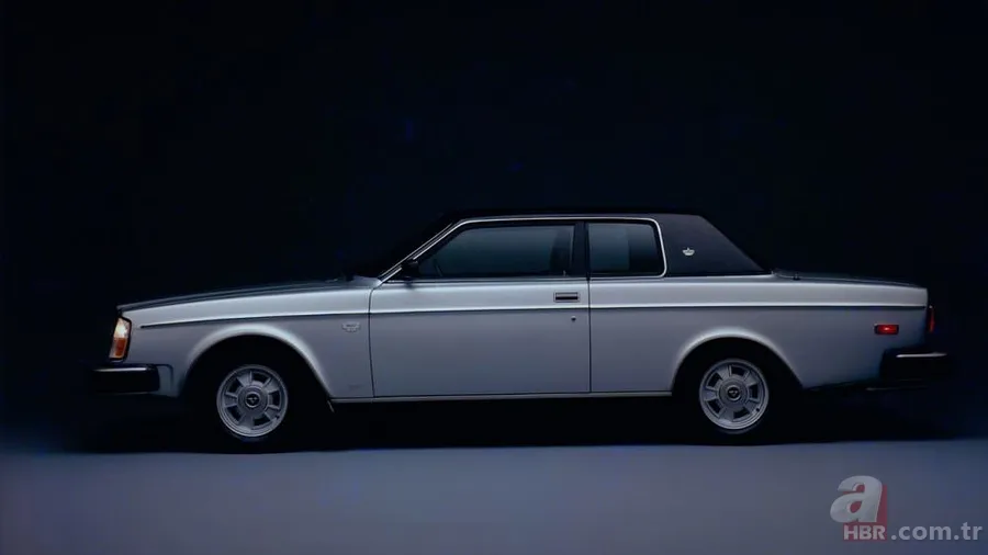 1977 Volvo 262C Bertone Coupe 17
