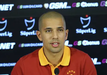 Galatasaray Feghouli'nin sakatlığını duyurdu