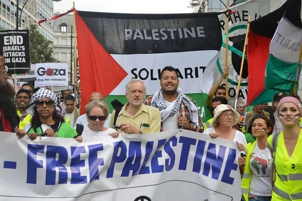 İşçi Partisi lideri Jeremy Corbyn: İktidara gelirsem Filistin devletini tanıyacağım - 1