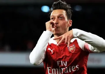Mesut Özil'den sürpriz Türkiye cevabı!