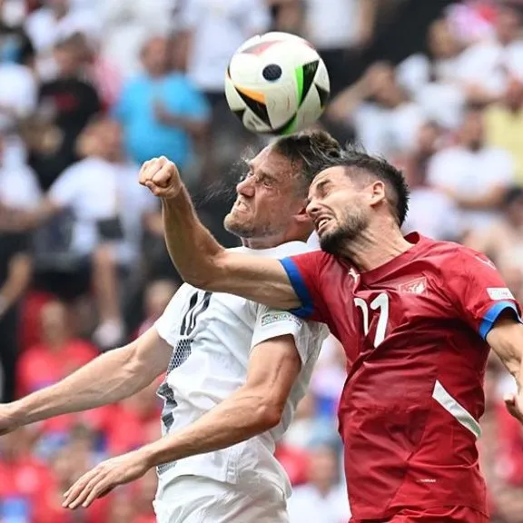 Sırbistan’dan son saniye gol! Slovenya - Sırbistan 1-1 mücadelesinde kazanan çıkmadı