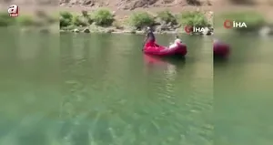 Nehre giren öğretmen boğuldu