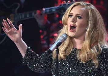Adele: Ben de Türküm