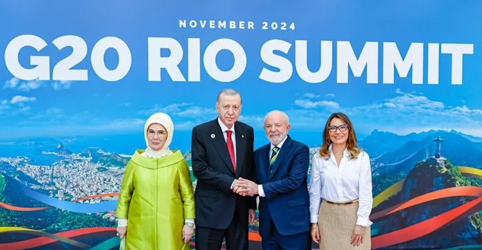 kuresel-barisa-baskan-erdogan-imzasi-yil-boyunca-bas-donduren-diplomasi-17-ulkeye-19-ziyaret-1735465734119.jpg Foto: AA