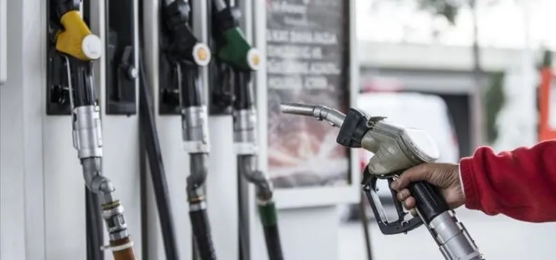 Araç sahiplerine iyi haber! Motorine 7 kuruş indirim geldi