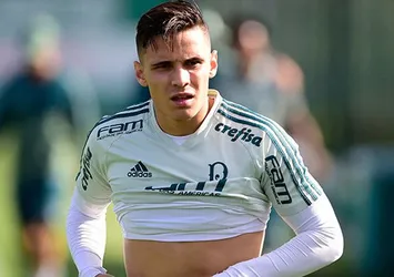 Fenerbahçe'de sıra 10 numarada