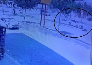 Erzincan'da otomobil ile elektrikli bisiklet çarpıştı: 1 ağır yaralı