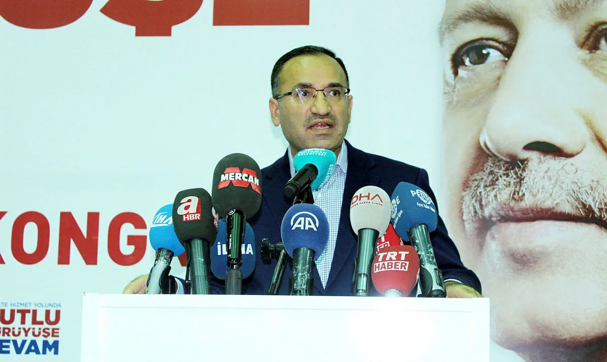 Bozdağ'dan NATO tatbikatı tepkisi