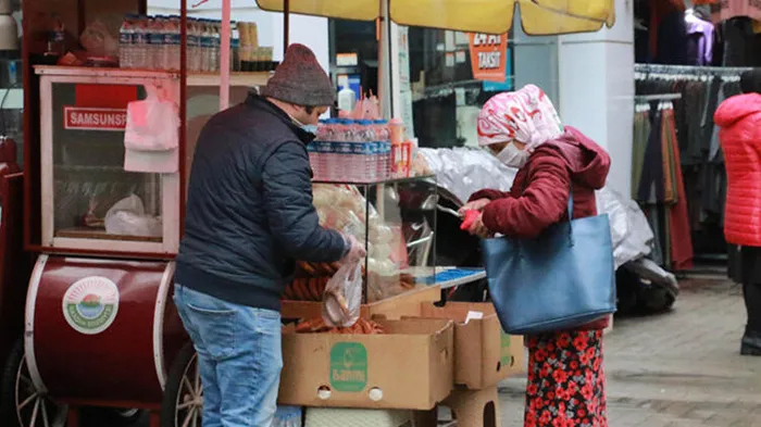 ‘Mutasyon virüs' kaynaklı vakaların artığı Samsun’da büyük panik! 2 maske takın çağrısı - 2