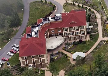 ABD’deki FETÖ üssüne anormal para akışı
